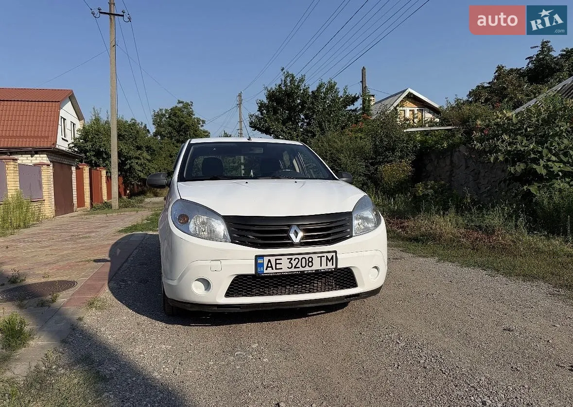 Renault Sandero, 2011