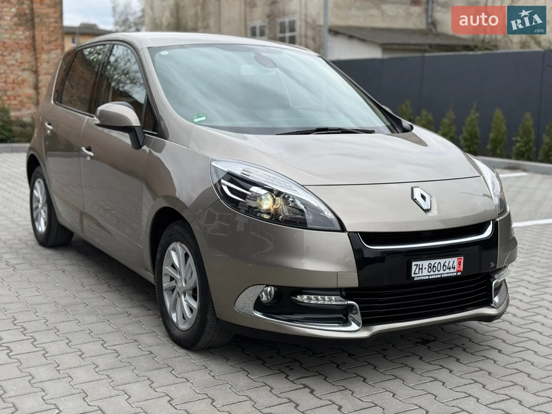 Renault Scenic, 2012