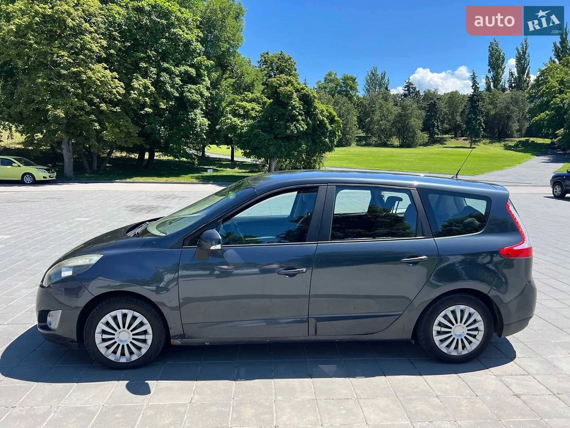 Renault Scenic, 2011