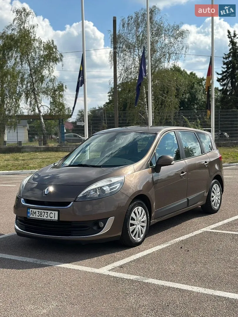 Renault Scenic, 2013