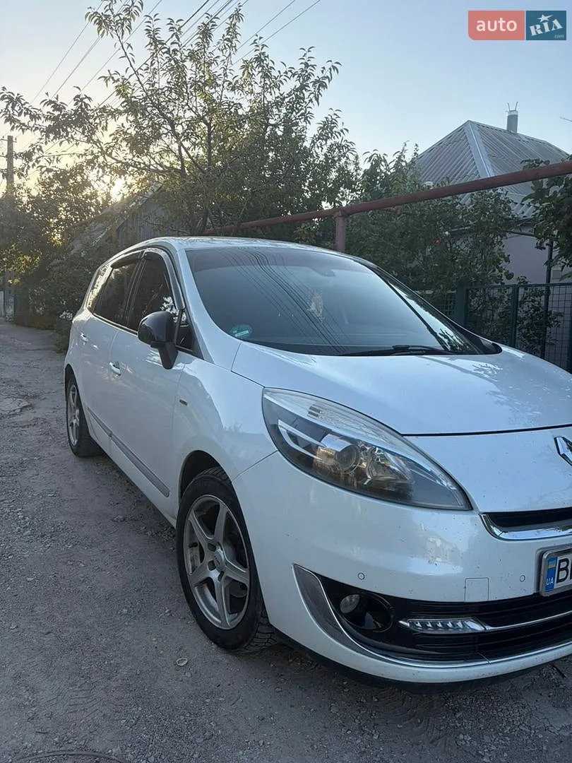 Renault Scenic, 2012