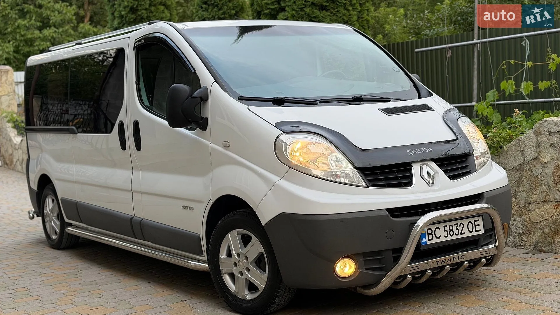 Renault Trafic 2012 — 1