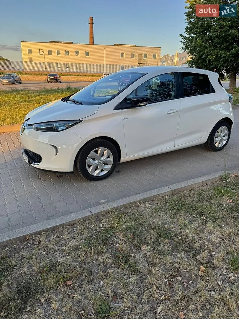 Renault Zoe, 2015