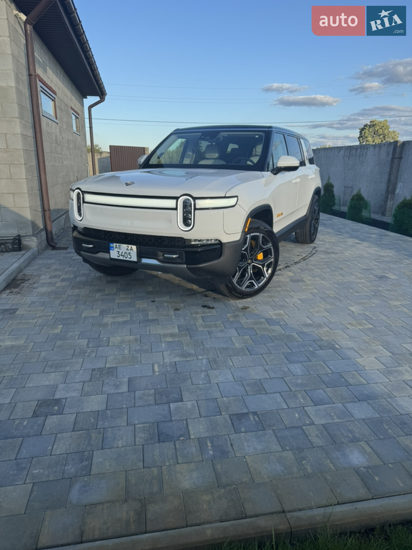 Rivian R1S, 2024