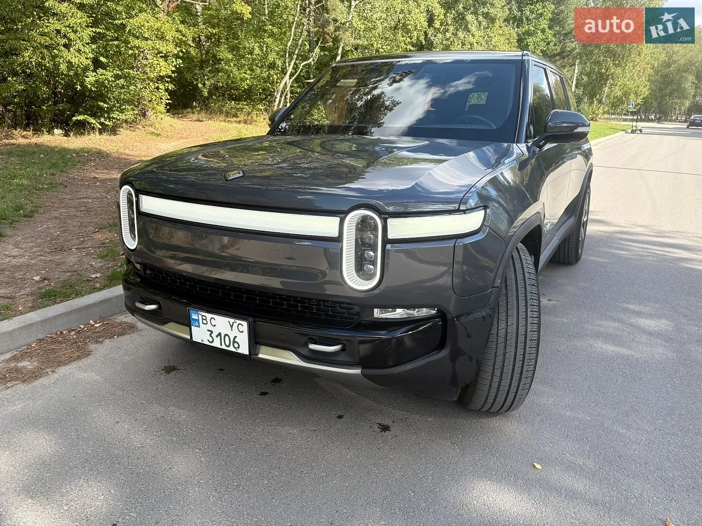 Rivian R1S, 2024