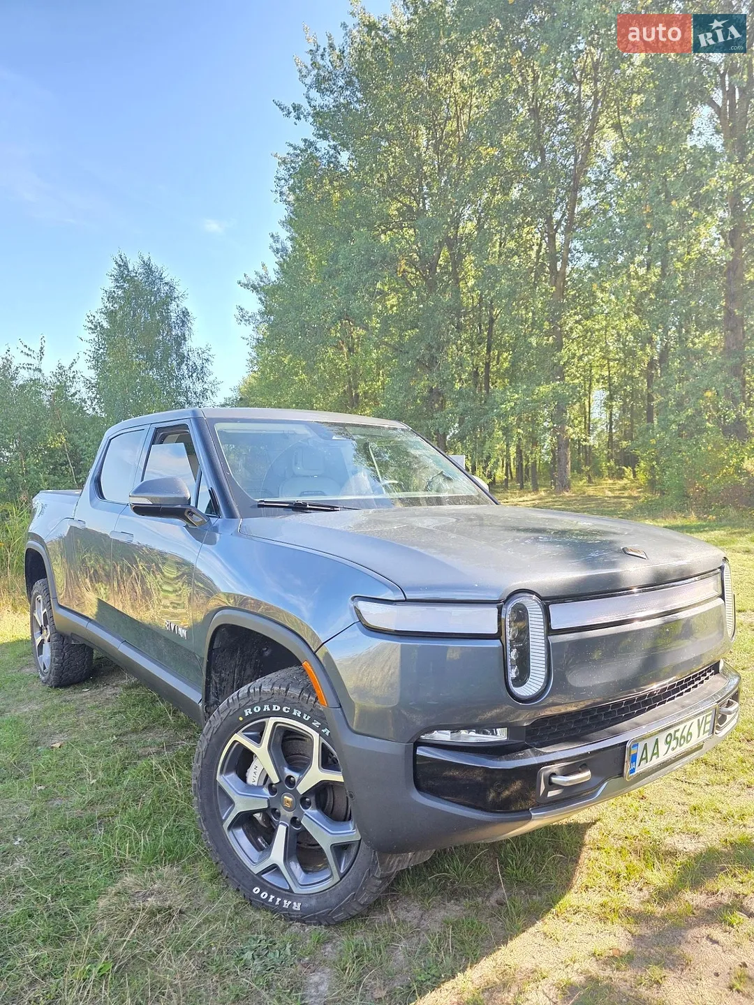 Rivian R1T, 2023