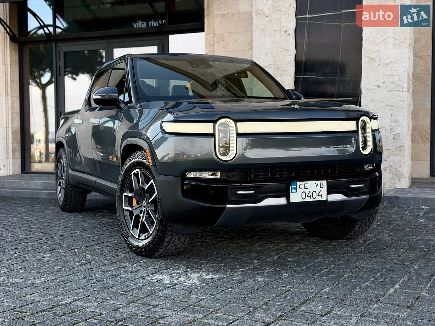 Rivian R1T, 2022
