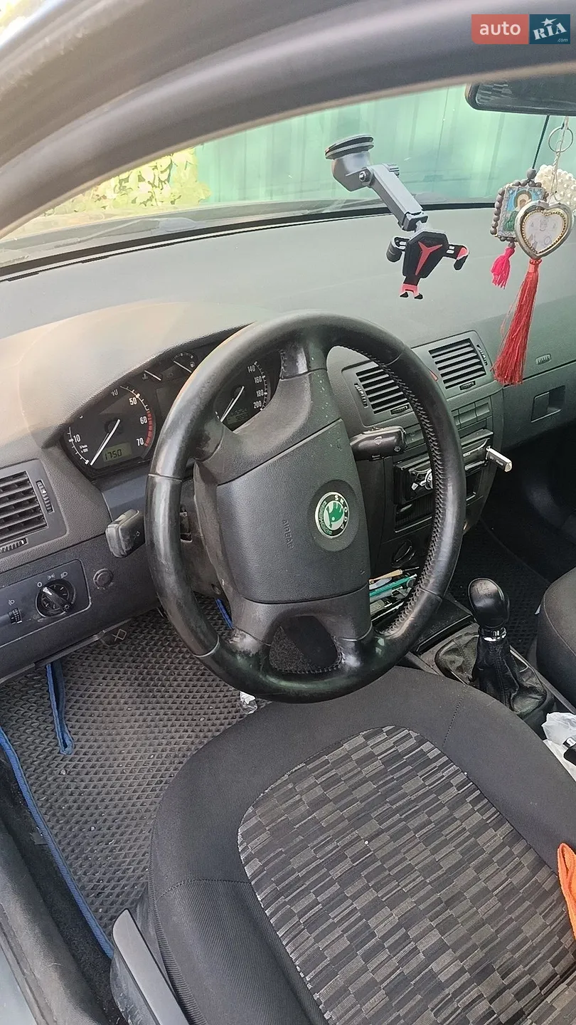 Skoda Fabia, 2004