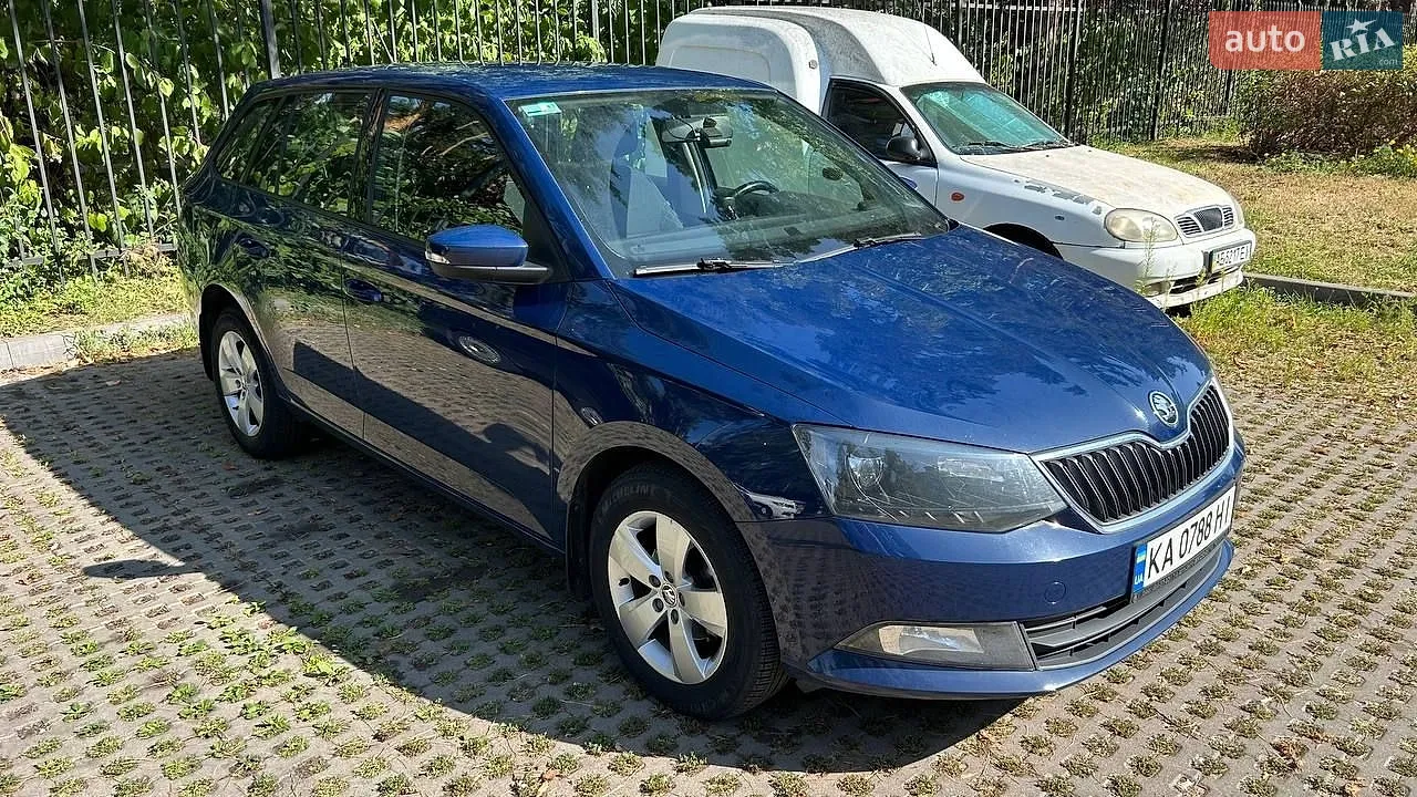 Skoda Fabia 2017 — 1