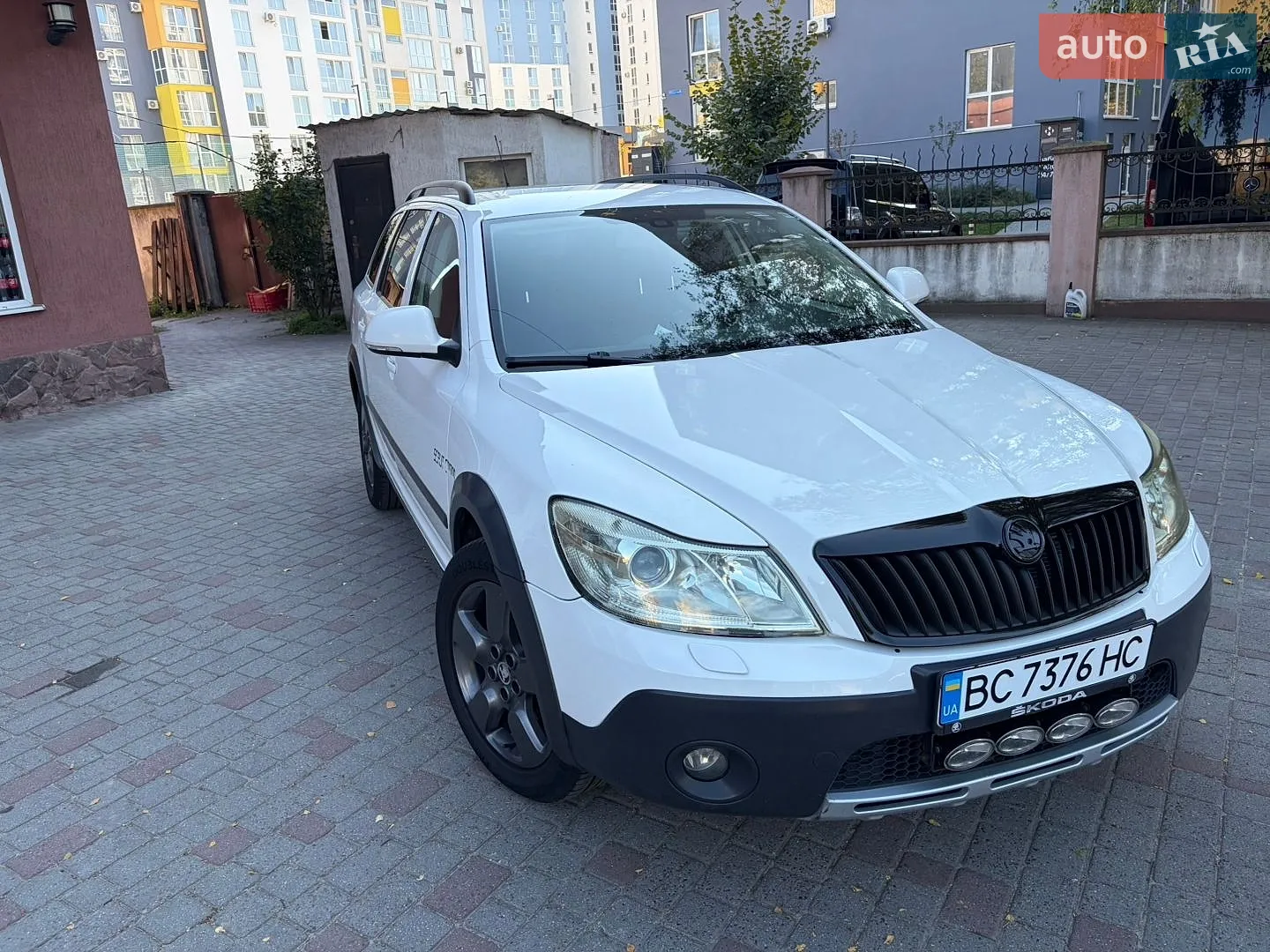 Skoda Octavia Scout, 2012