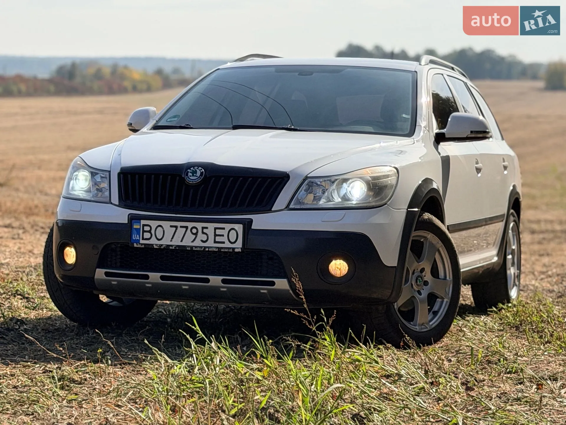 Skoda Octavia Scout, 2011