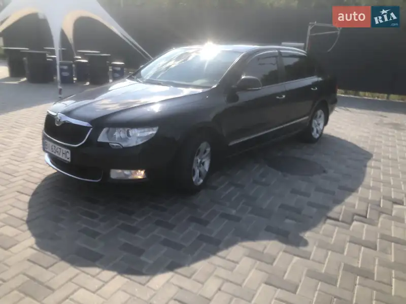 Skoda Superb, 2011