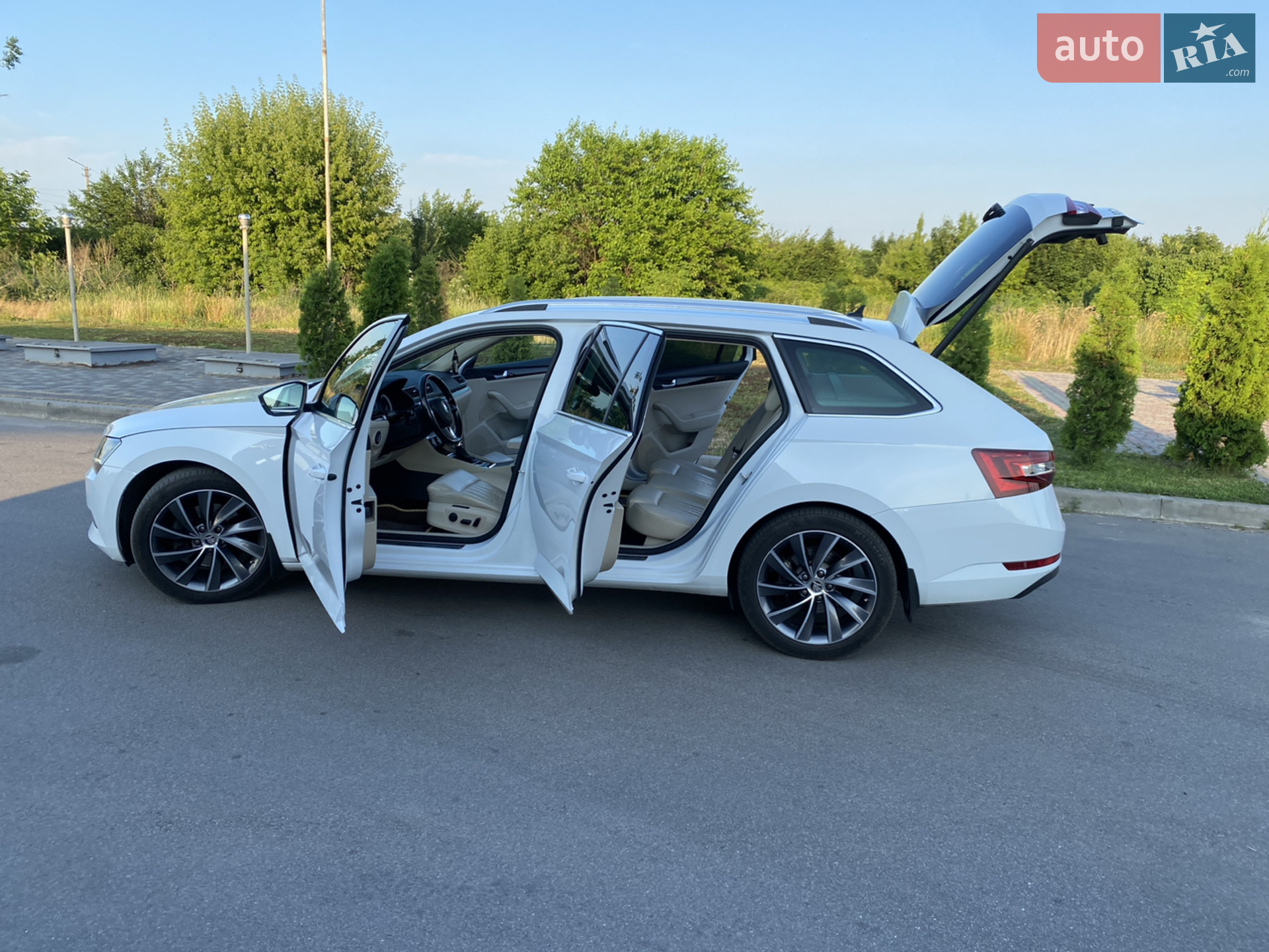 Skoda Superb, 2016