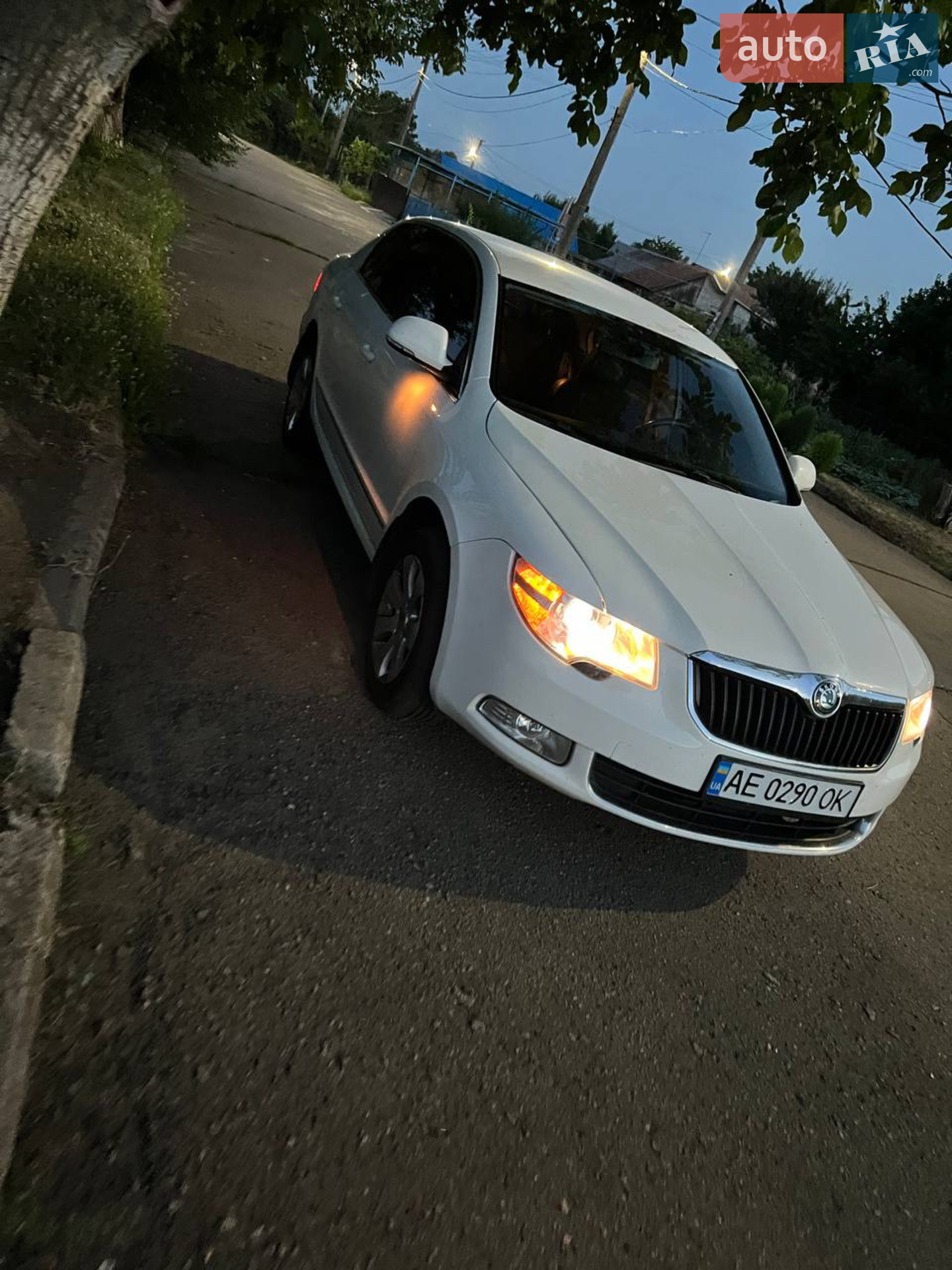 Skoda Superb, 2011