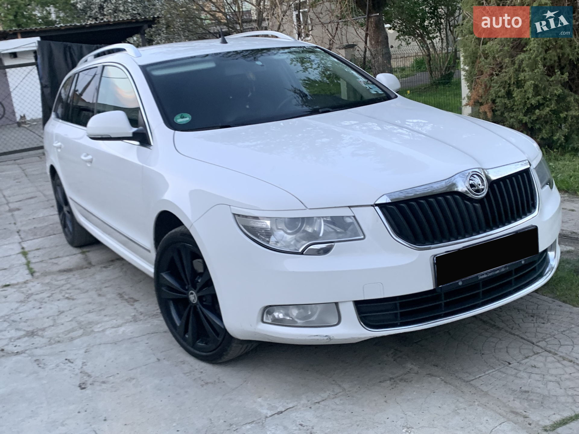 Skoda Superb, 2011
