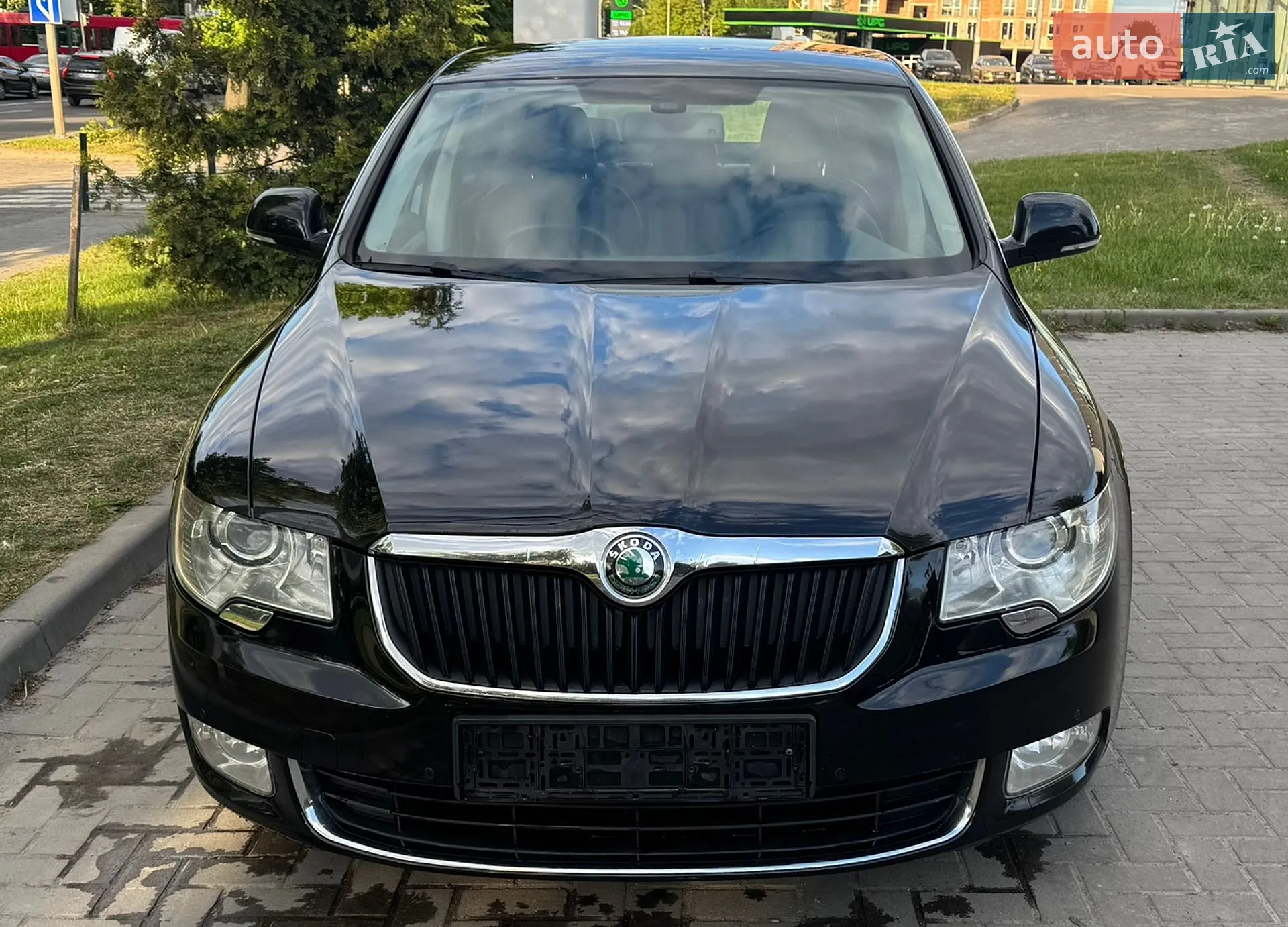 Skoda Superb, 2011