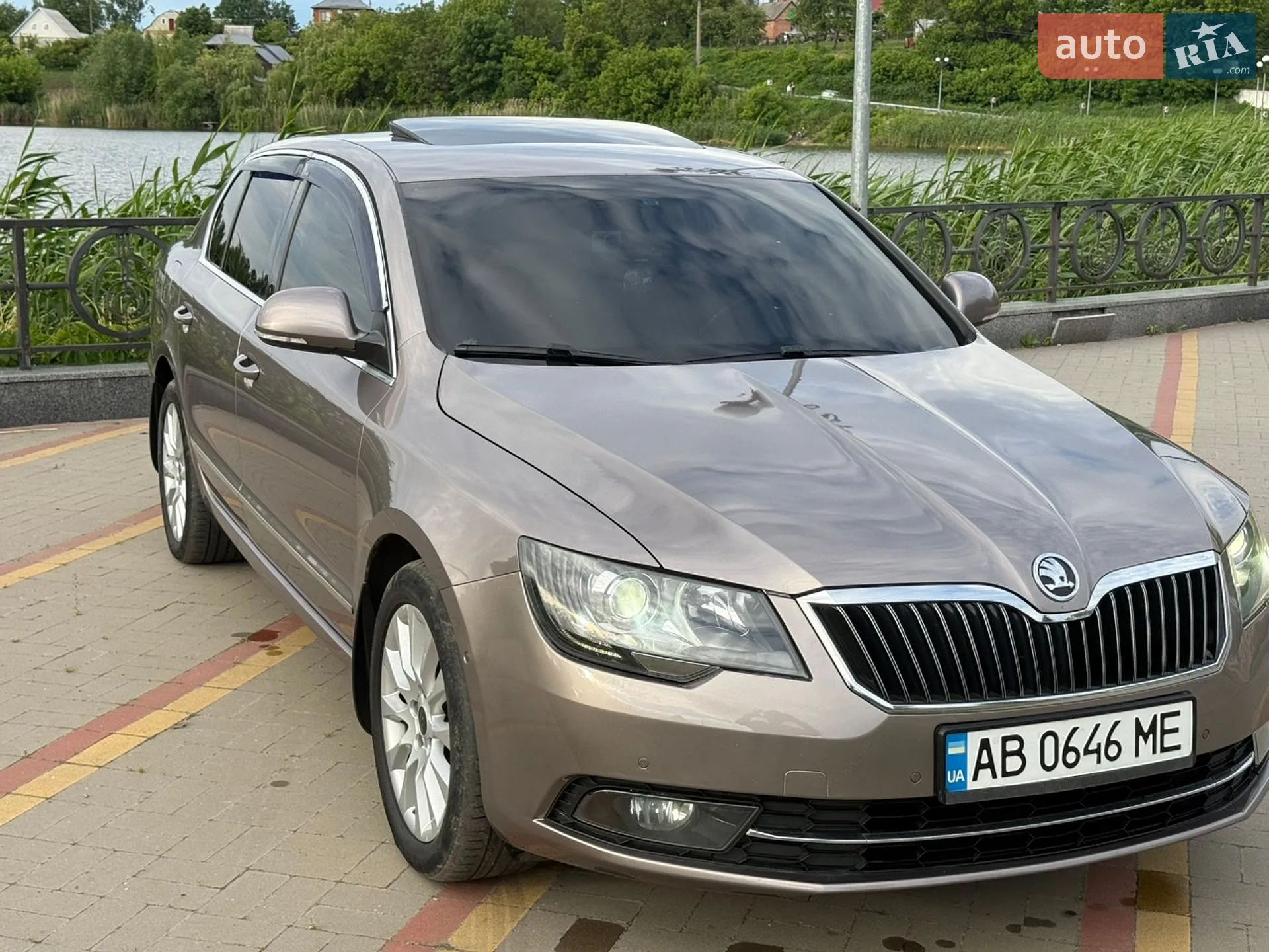 Skoda Superb, 2013