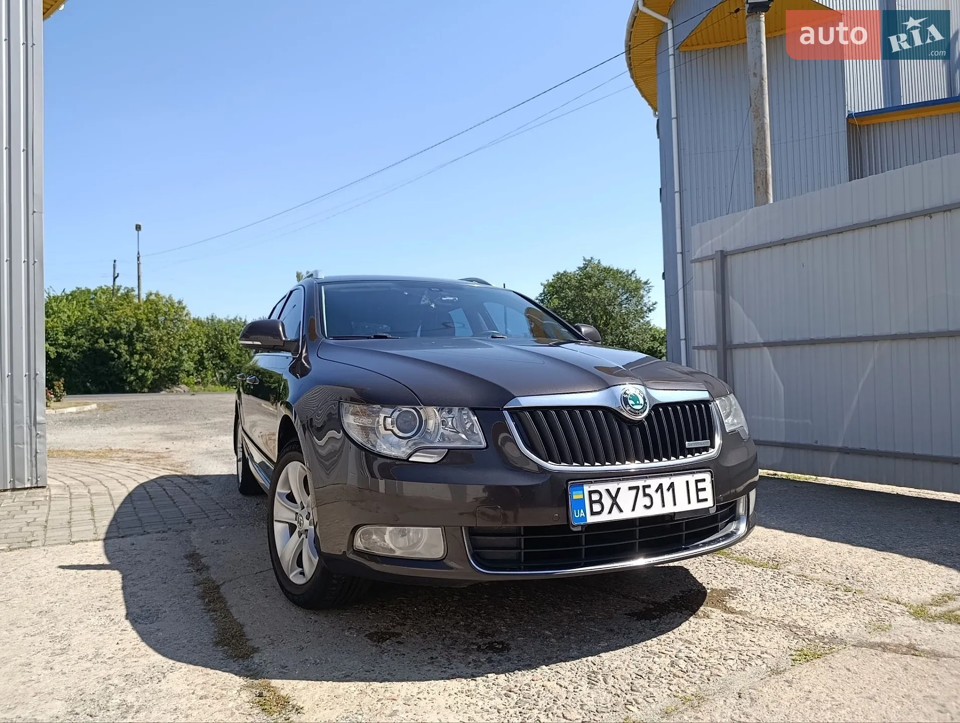 Skoda Superb, 2011