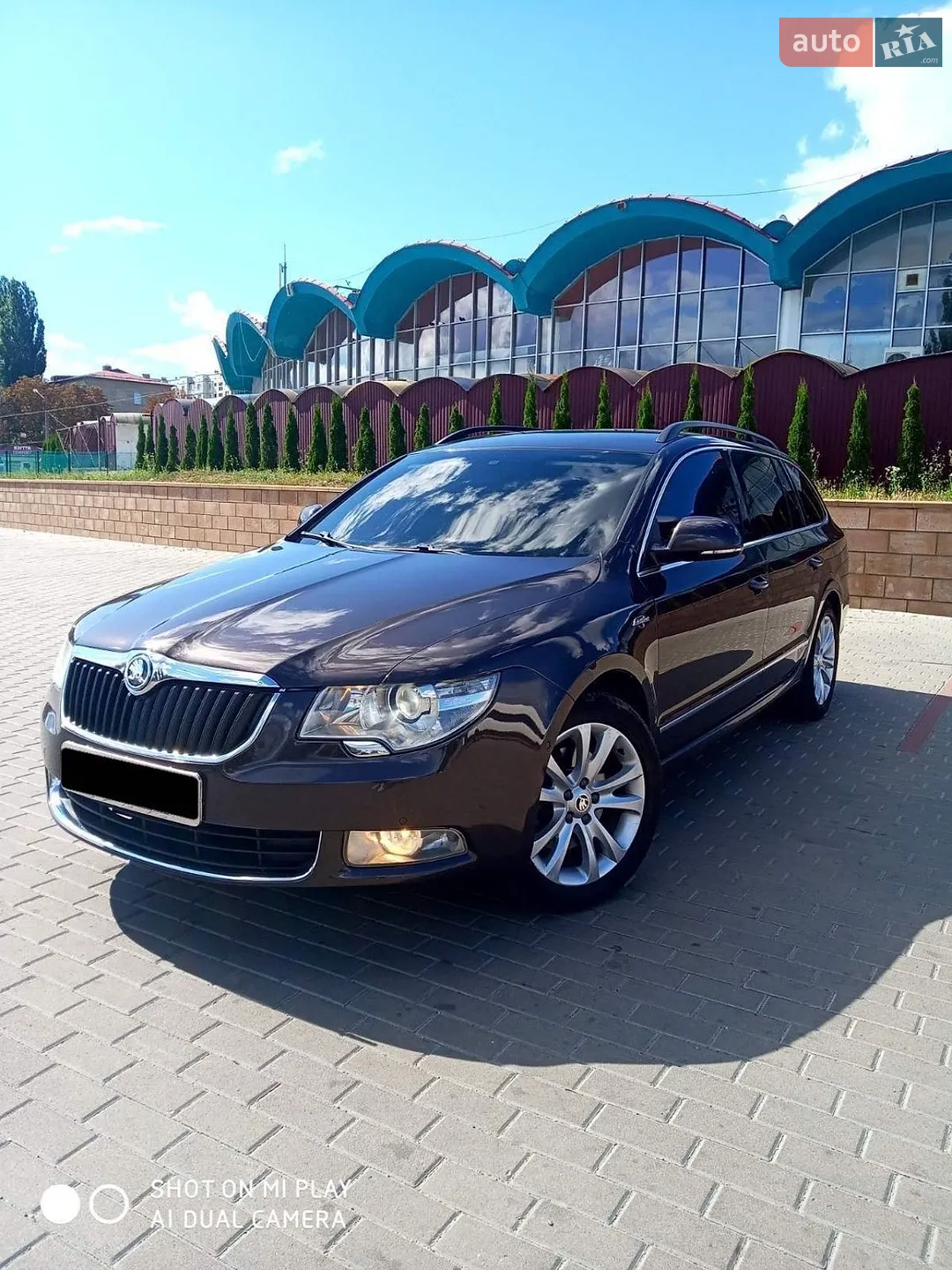 Skoda Superb, 2011