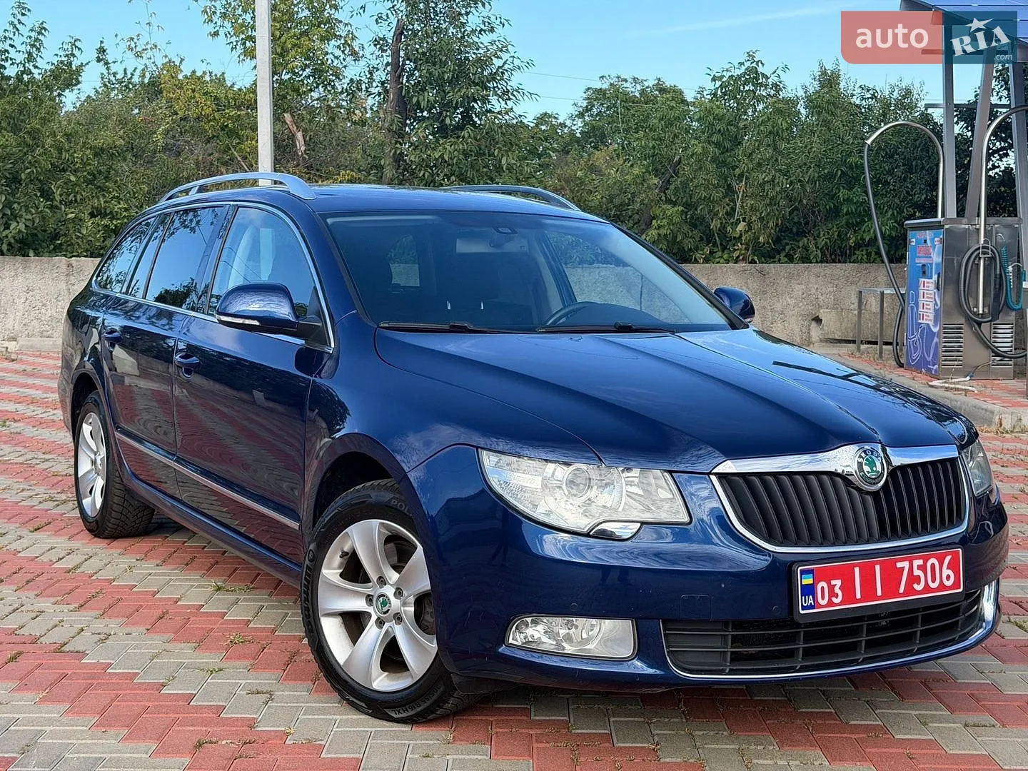 Skoda Superb, 2011