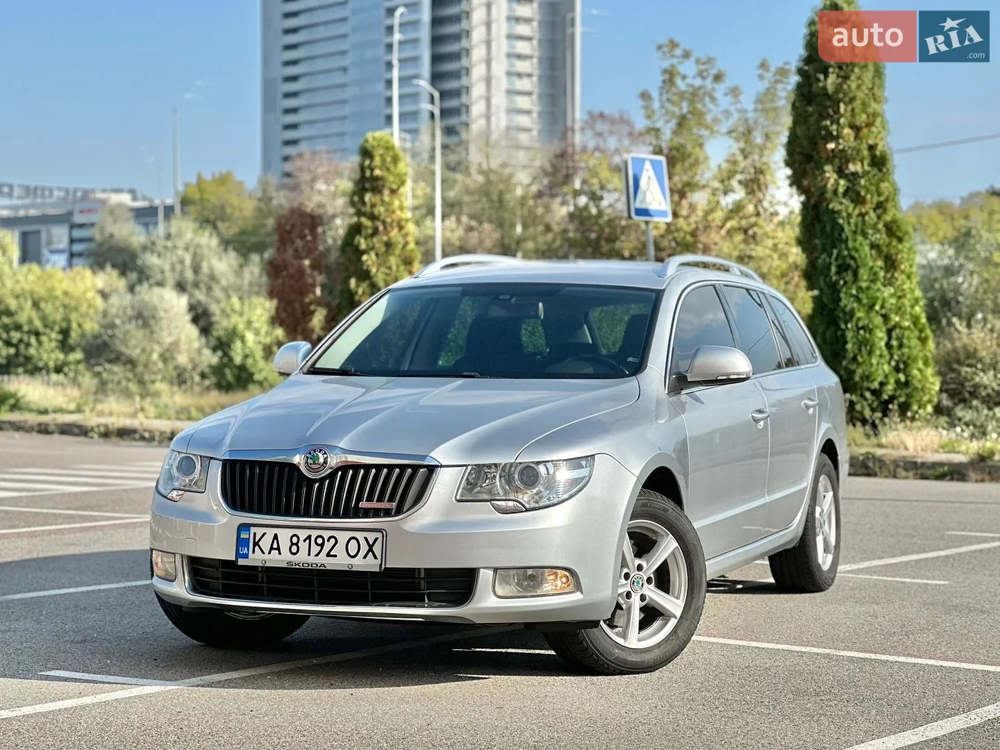 Skoda Superb, 2011