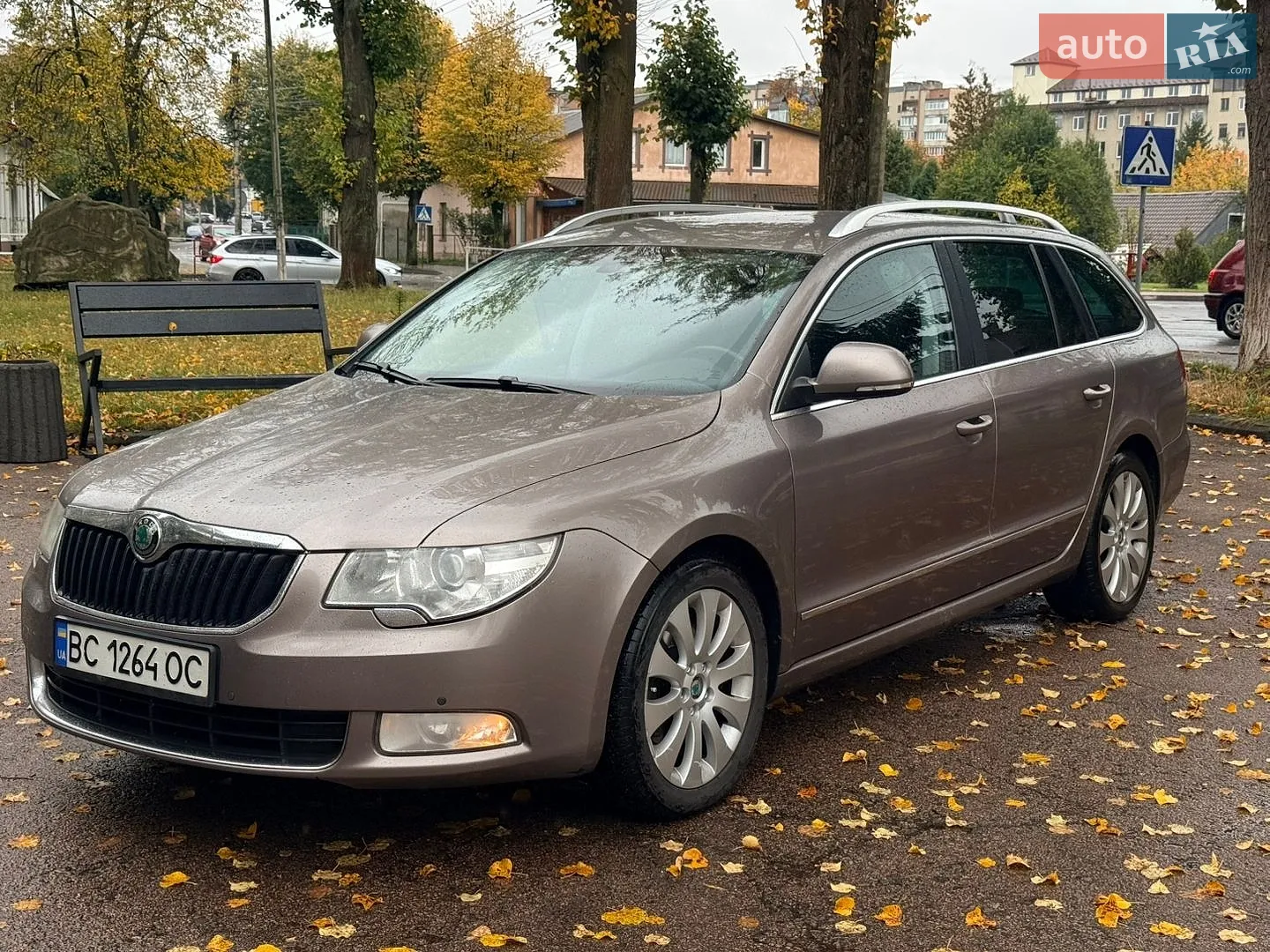 Skoda Superb, 2011