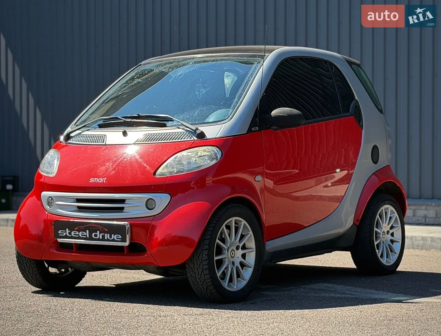 Smart Fortwo, 2001