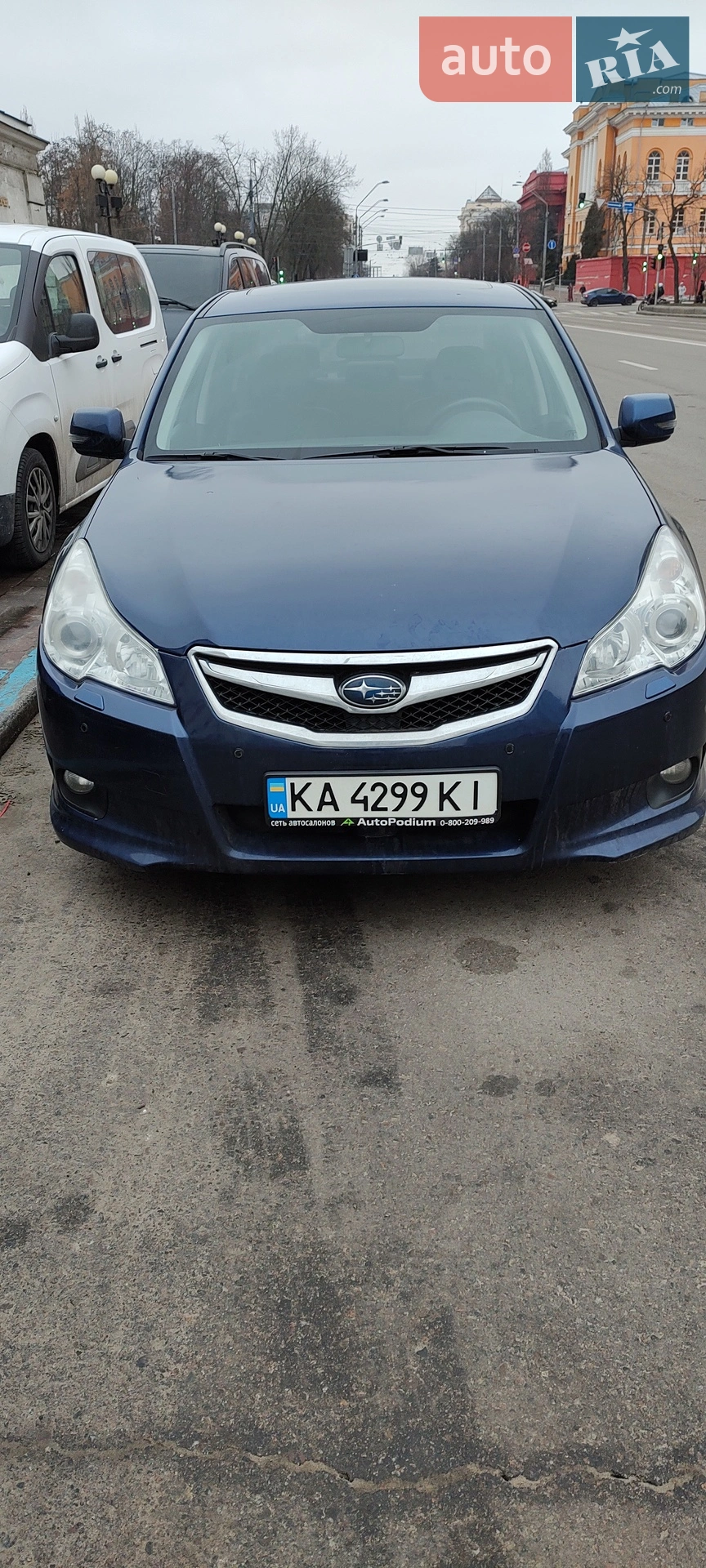 Subaru Legacy, 2011