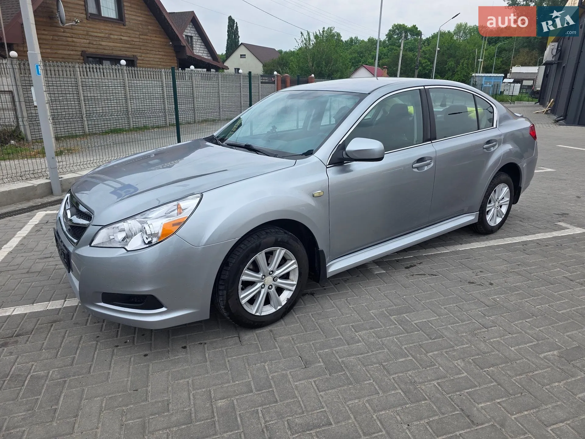 Subaru Legacy, 2011