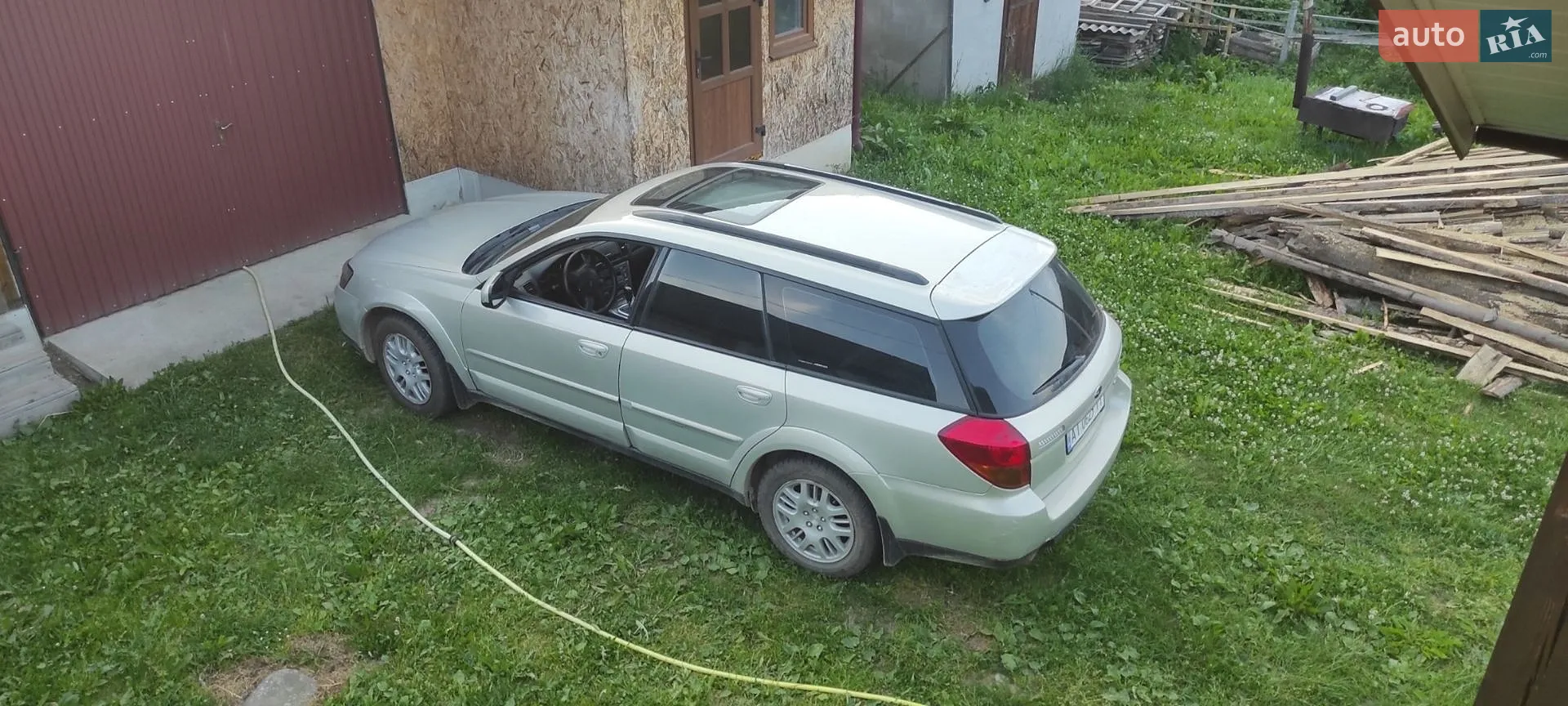 Subaru Legacy, 2004