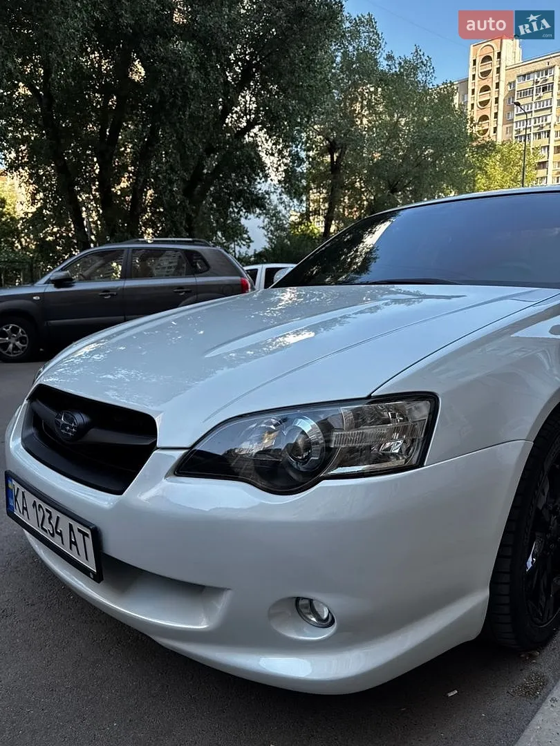 Subaru Legacy, 2004