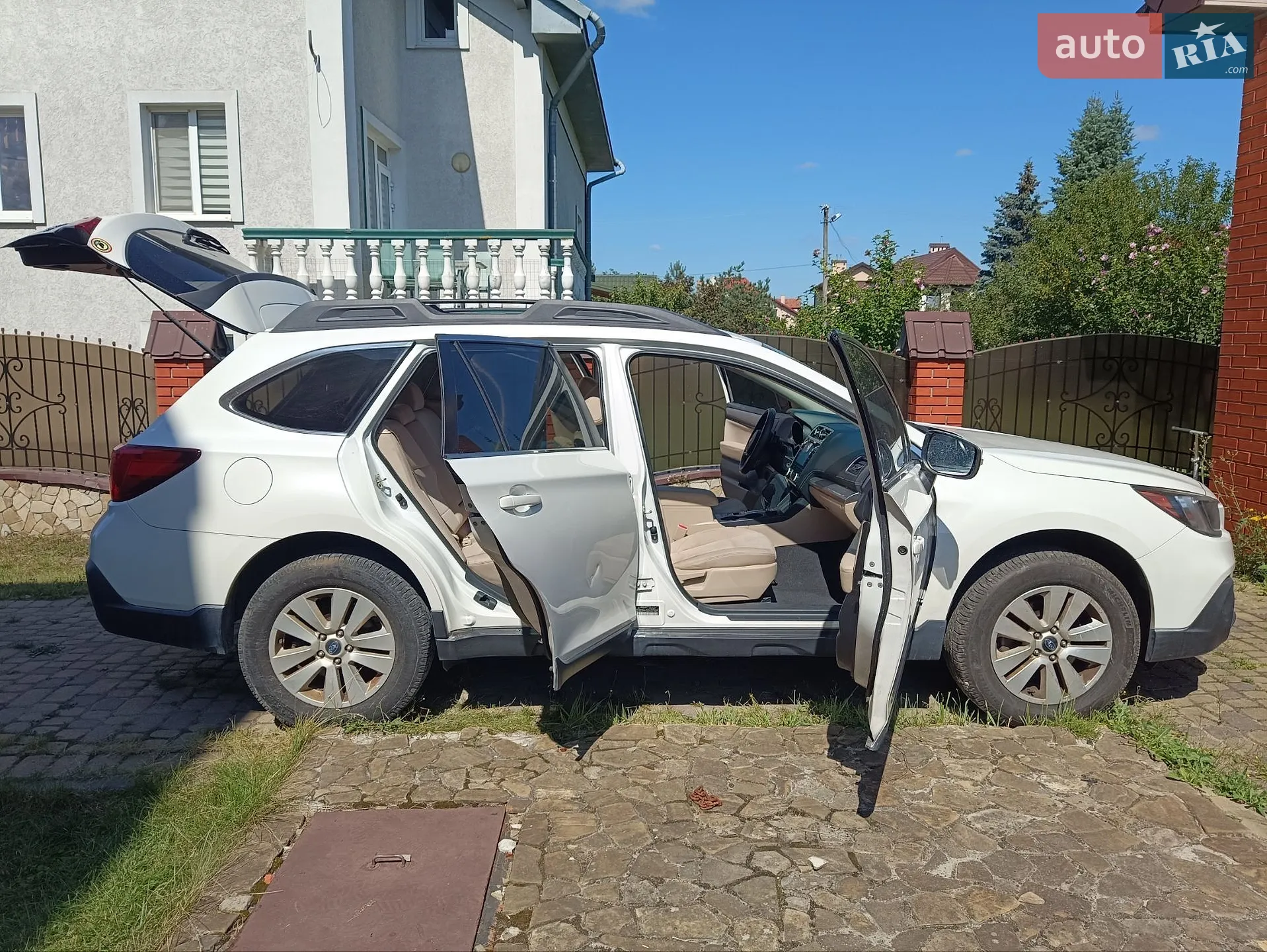 Subaru Outback 2019 — 1