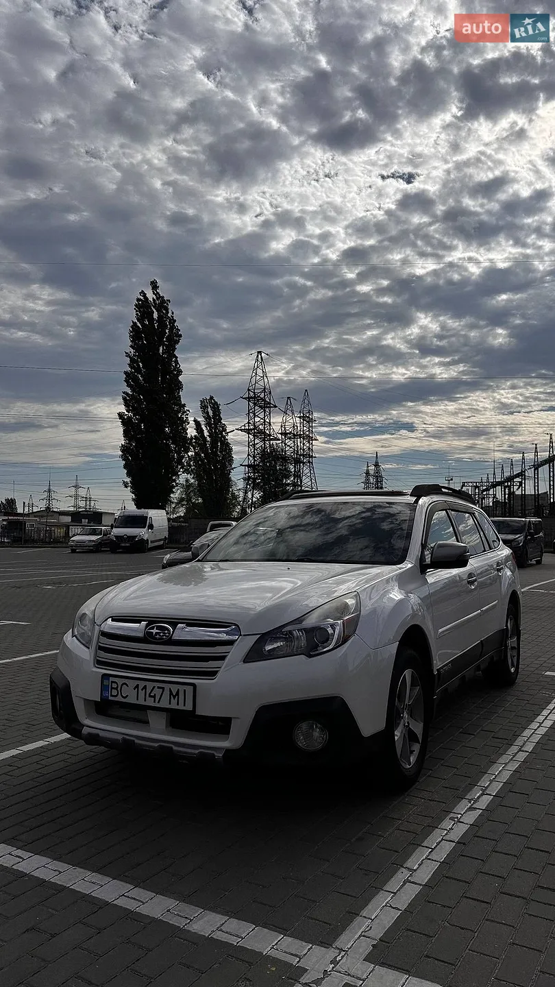 Subaru Outback, 2013