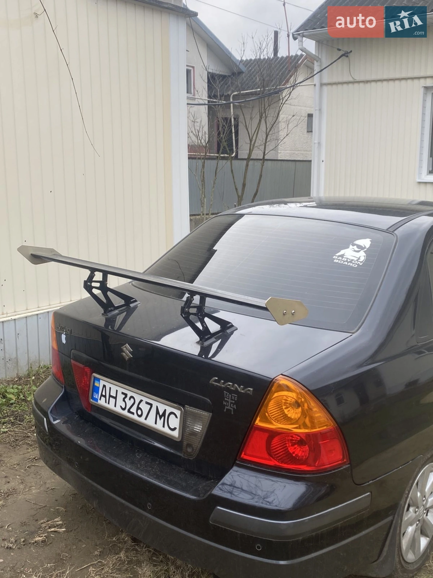 Suzuki Liana, 2005