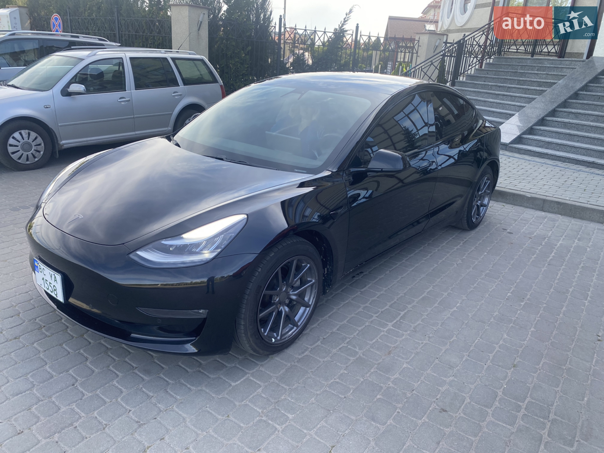 Tesla Model 3, 2019