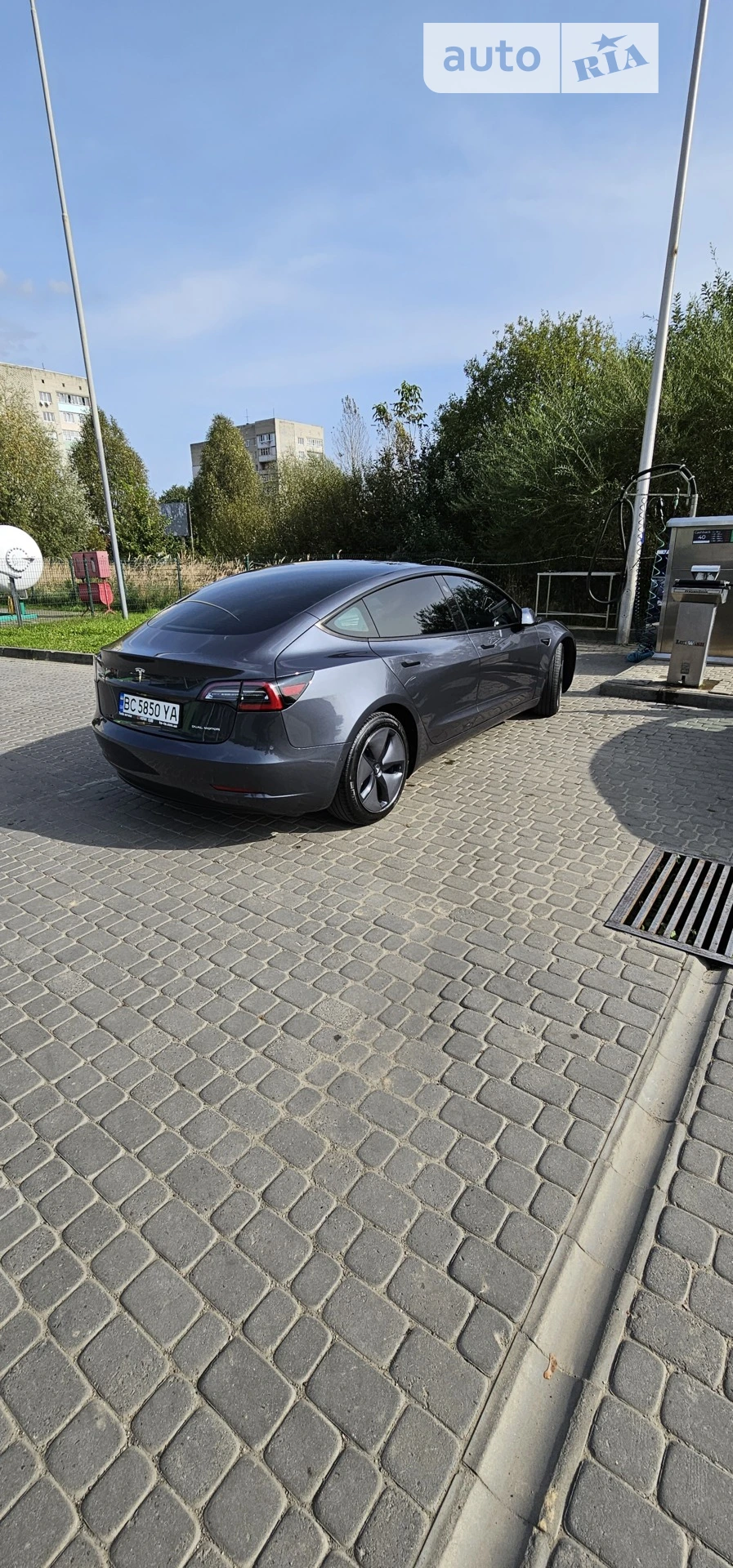 Tesla Model 3, 2022
