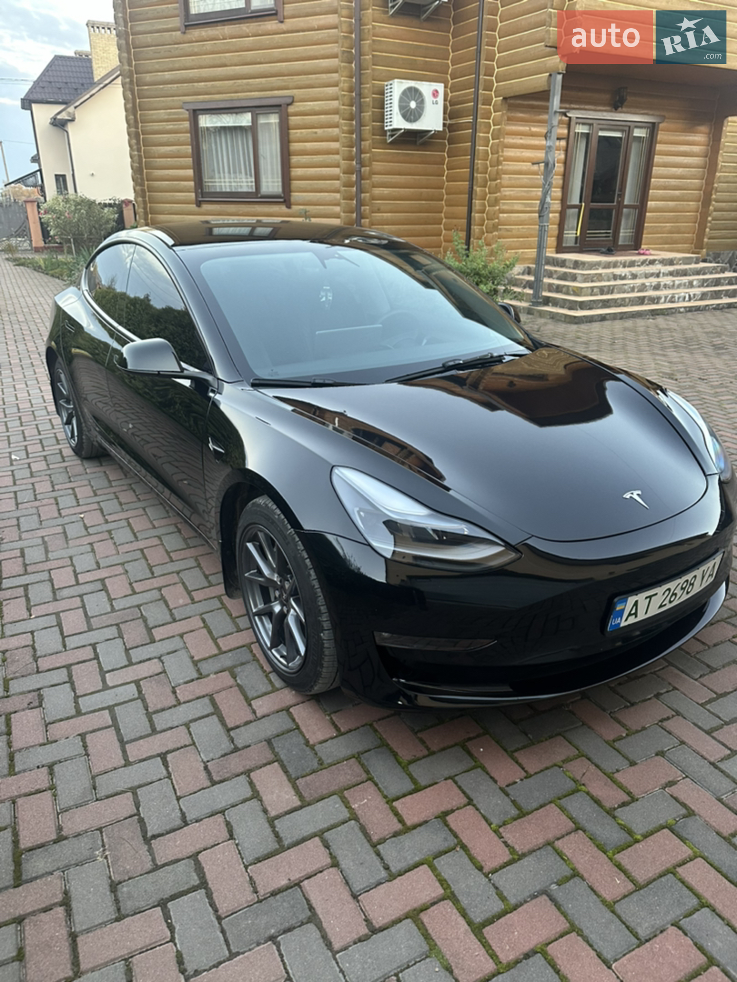 Tesla Model 3, 2023