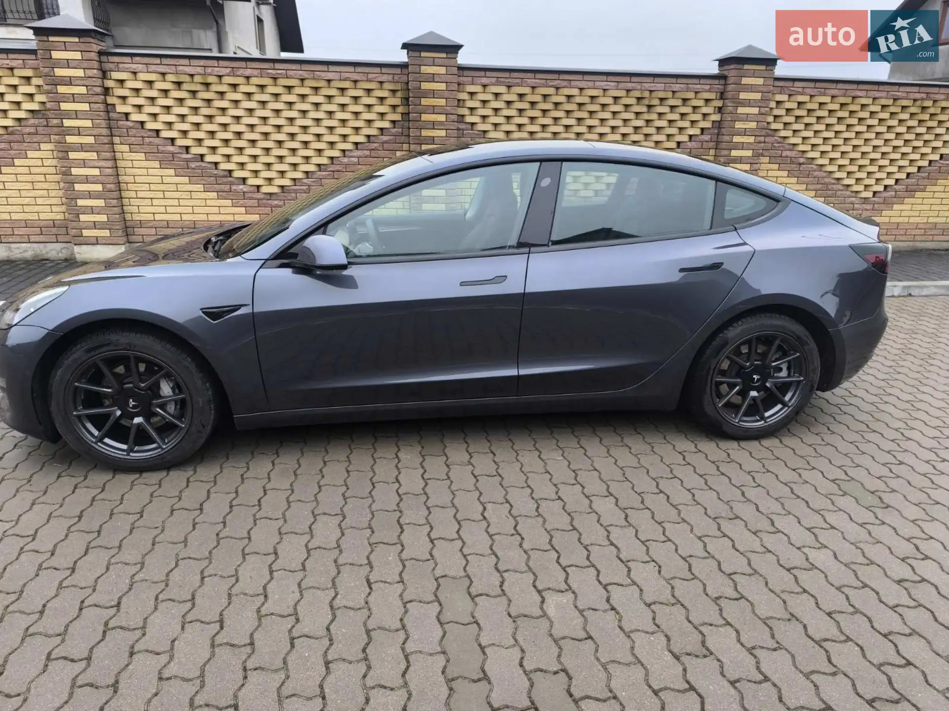 Tesla Model 3, 2021