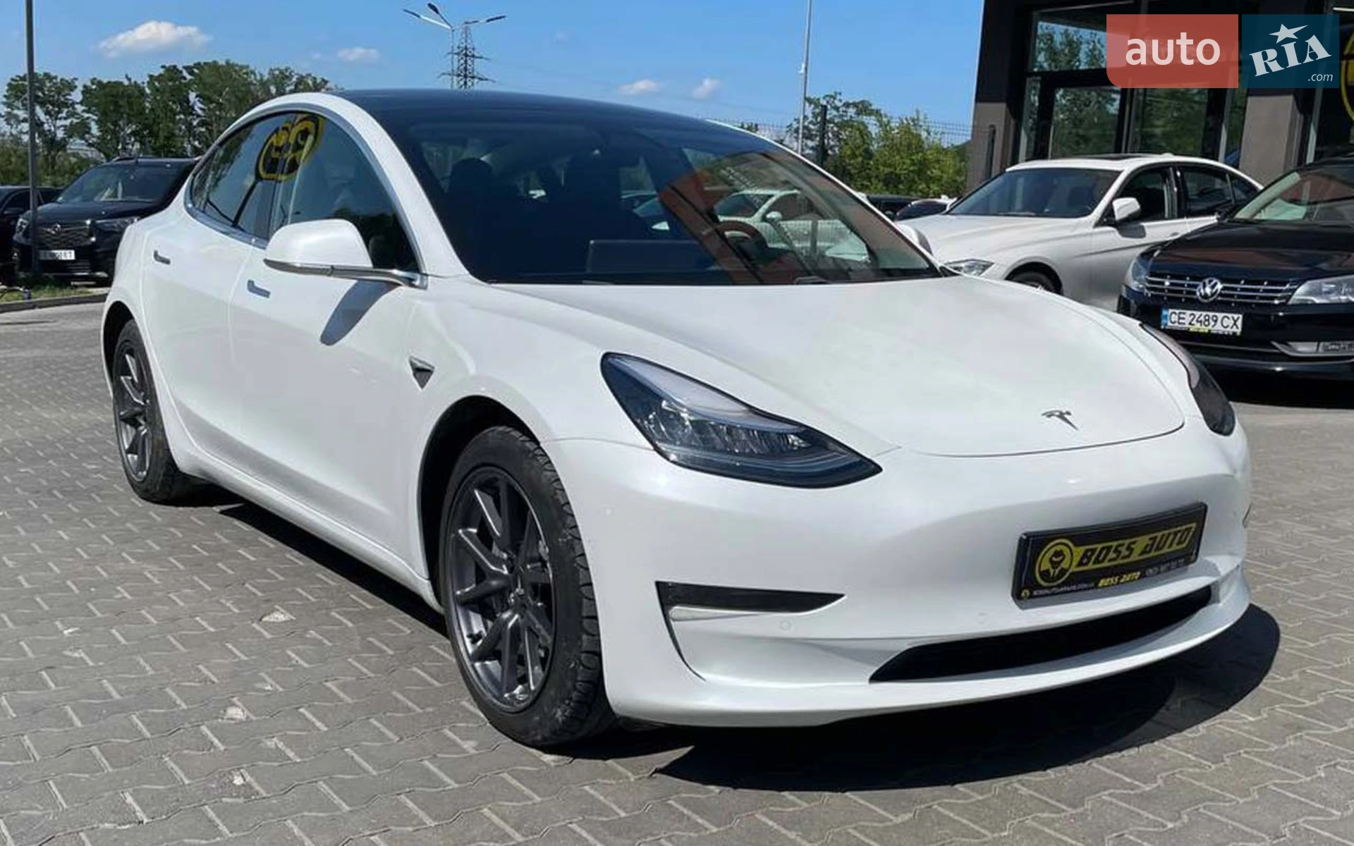Tesla Model 3, 2020