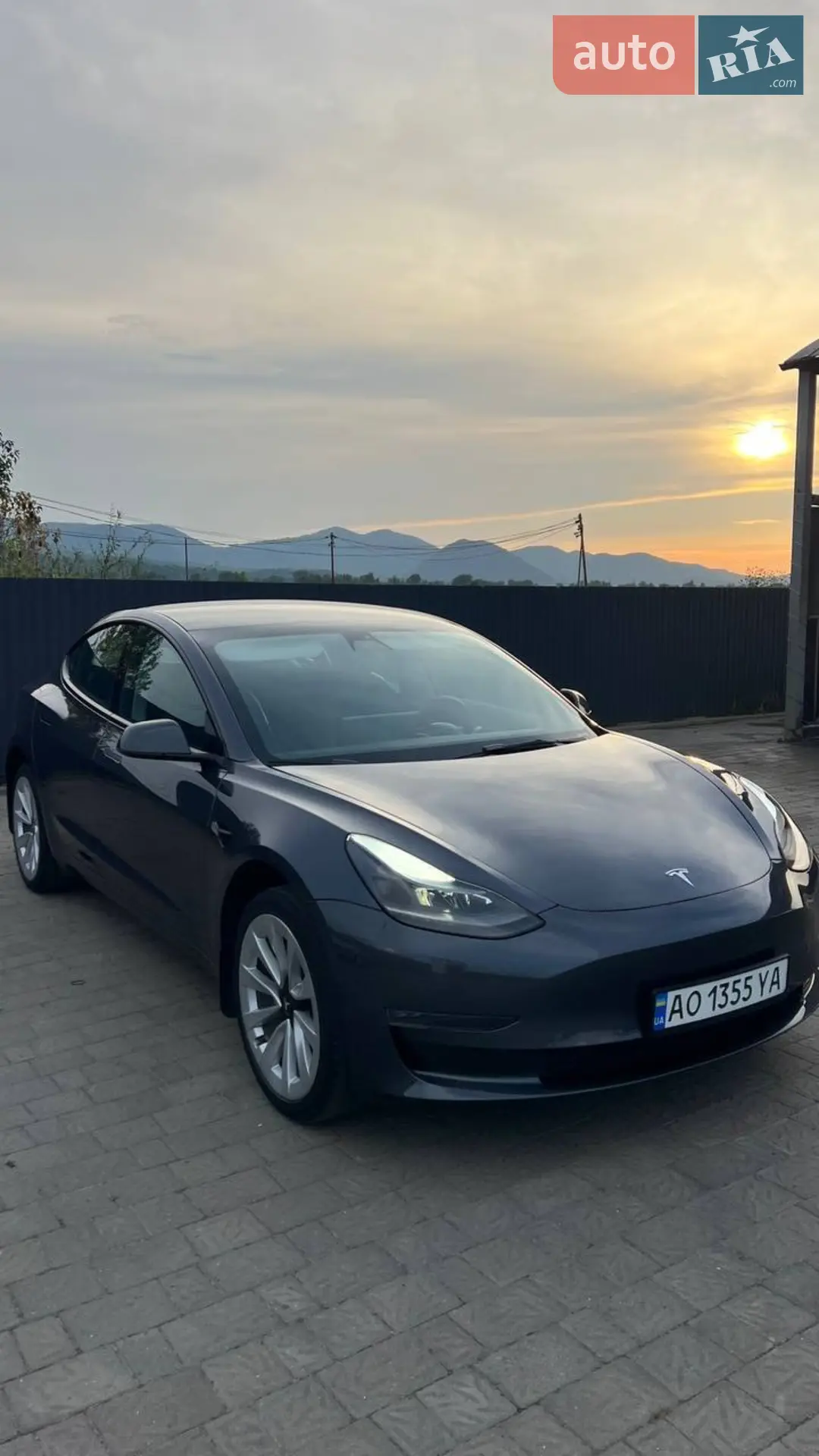 Tesla Model 3, 2021