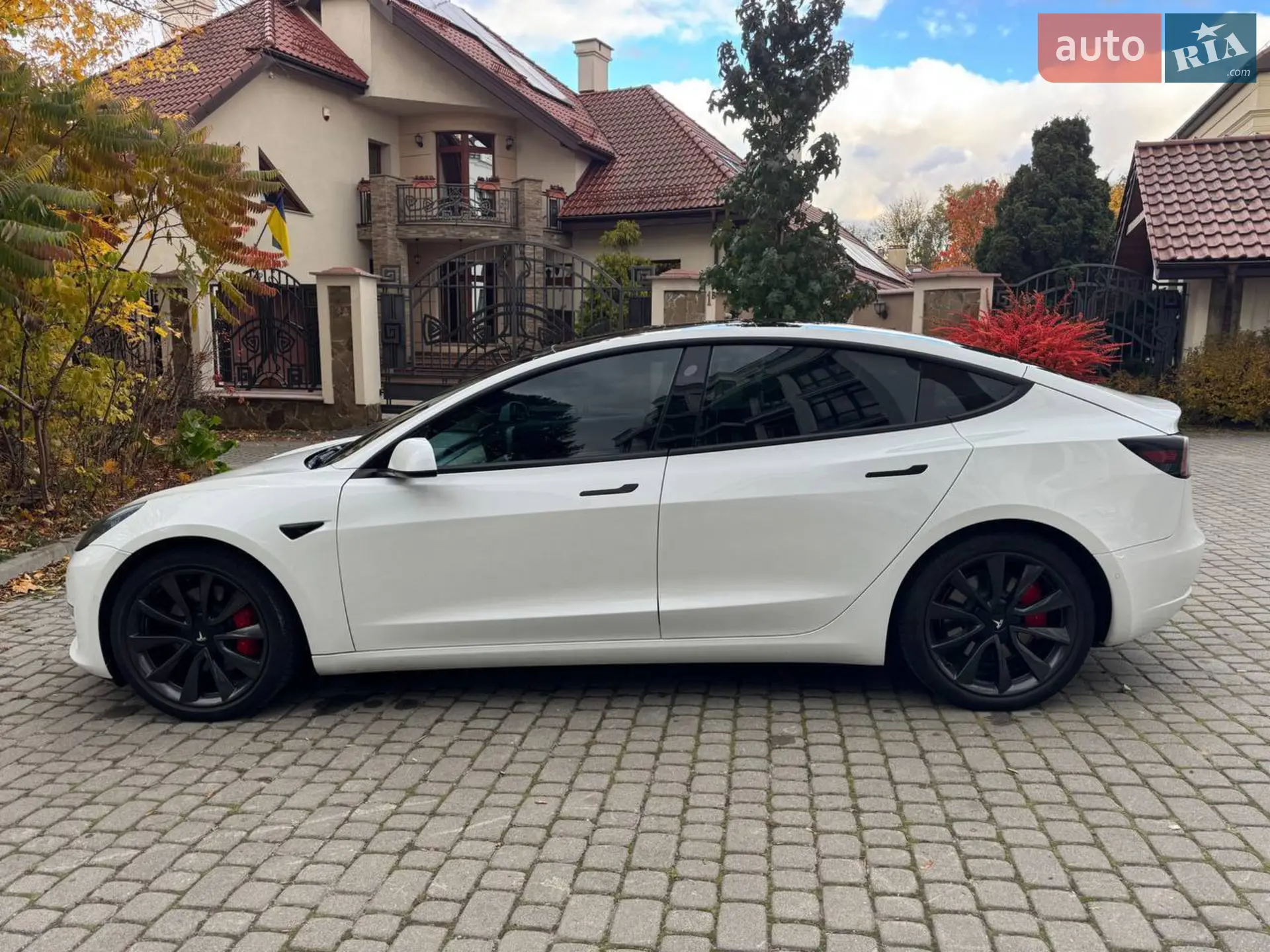 Tesla Model 3, 2019