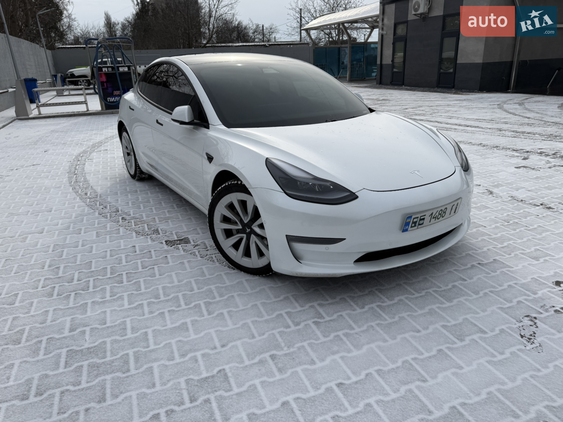 Tesla Model 3, 2021