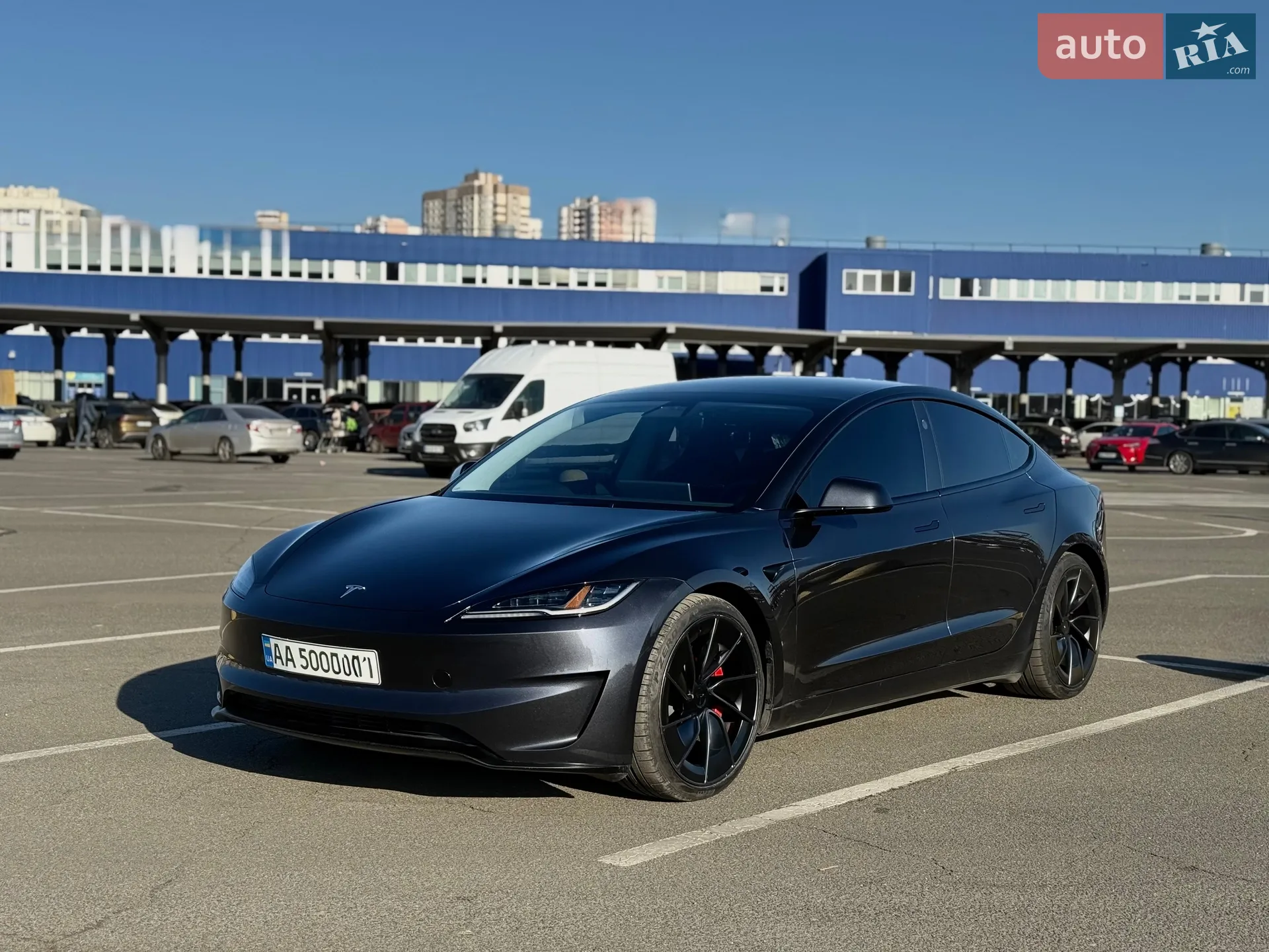 Tesla Model 3, 2024