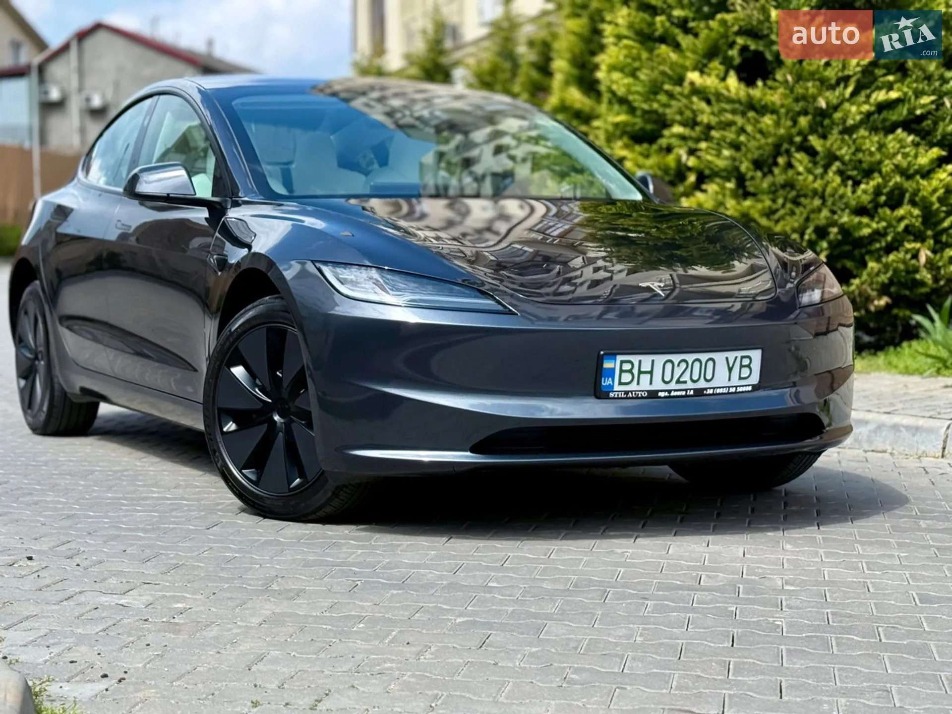 Tesla Model 3, 2025