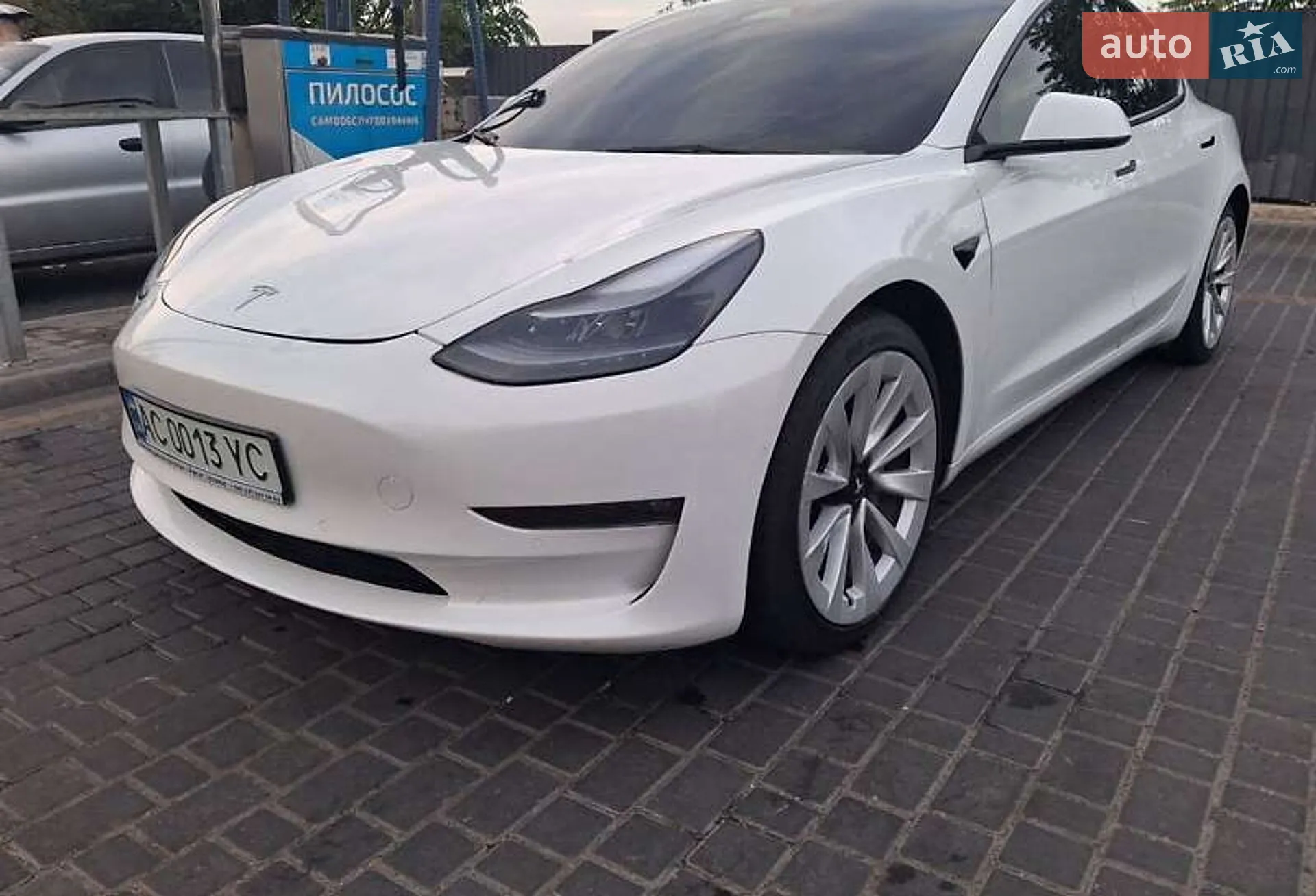 Tesla Model 3, 2022