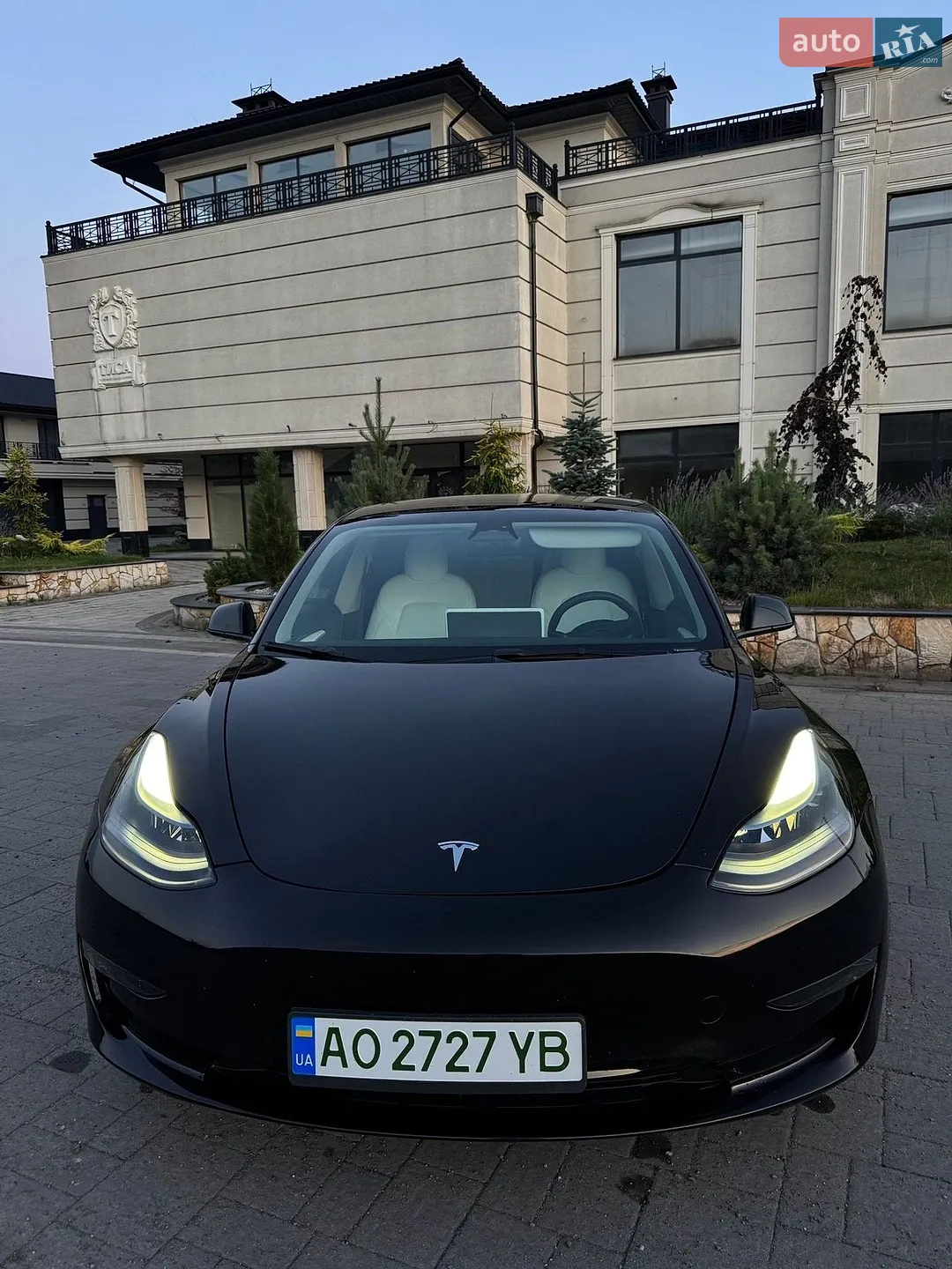Tesla Model 3, 2023
