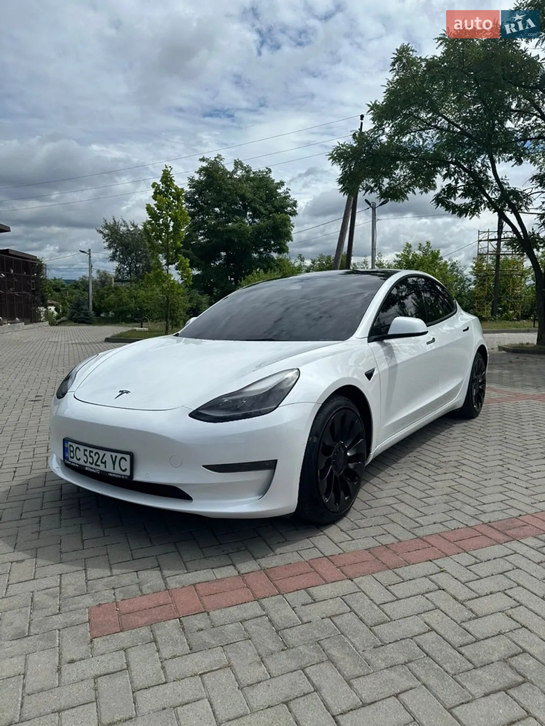 Tesla Model 3, 2022