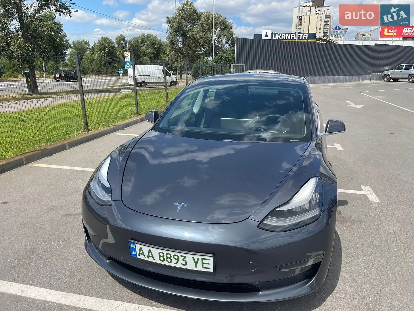 Tesla Model 3, 2019
