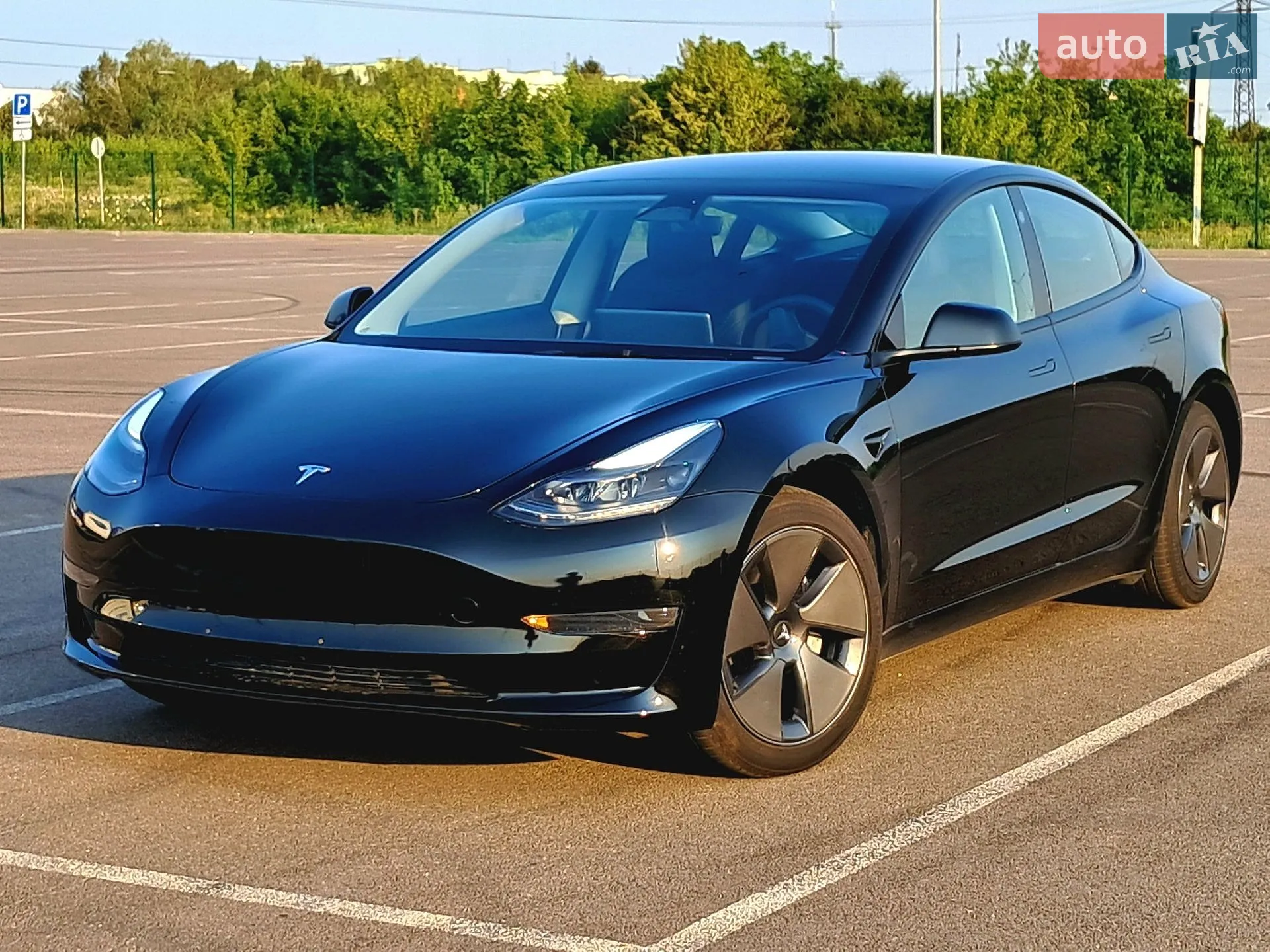 Tesla Model 3, 2023