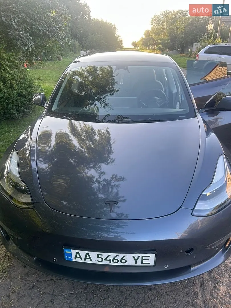 Tesla Model 3, 2023